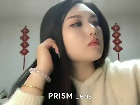 Snapshot of Sissi888 chatting on April 2, 2026, 1:42 pm Sissi888 online show from April 2, 2026, 1:42 pm