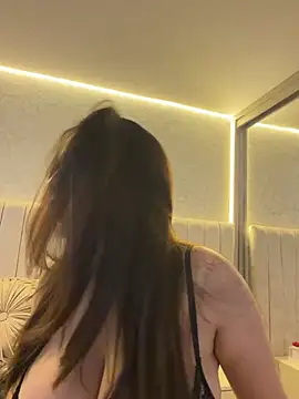 DannaMarshall online show from June 17, 2026, 1:12 pm