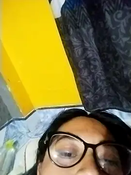 Snapshot of LatinSquirtBaby chatting on May 26, 2026, 1:23 am LatinSquirtBaby online show from May 26, 2026, 1:23 am