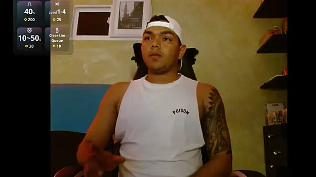 Snapshot of Secret_Sheyla chatting on March 22, 2026, 1:20 am Secret Sheyla online show from March 22, 2026, 1:20 am