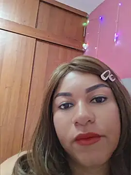 Snapshot of maia_00 chatting on March 25, 2026, 1:44 am maia 00 online show from March 25, 2026, 1:44 am