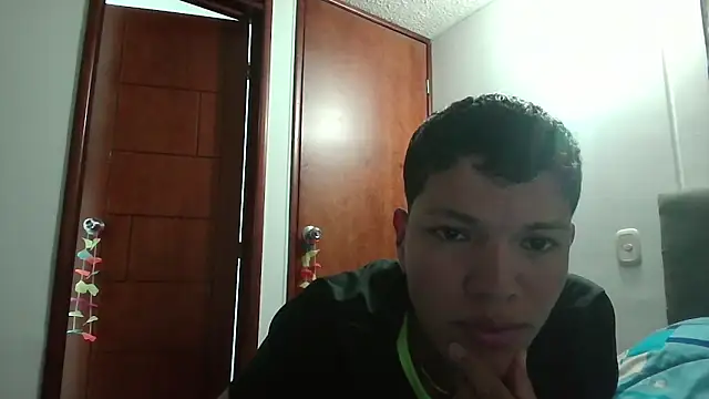 EK DESIRE online show from March 17, 2026, 5:00 am