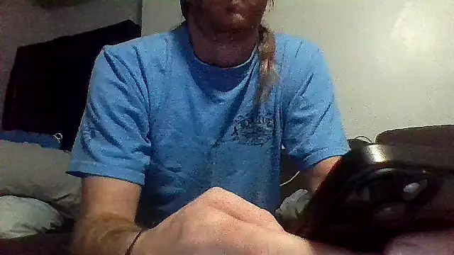 bigbeachcockx2 online show from April 6, 2026, 12:39 pm