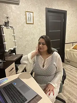 AgathaMyers online show from March 24, 2026, 3:06 pm