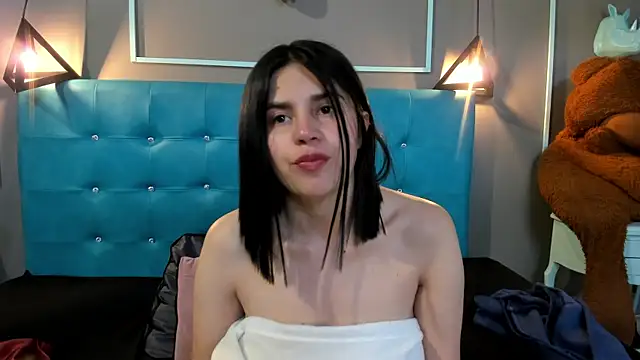 Cata black online show from May 10, 2026, 8:47 pm