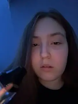 charmingggirl online show from April 30, 2026, 8:57 pm