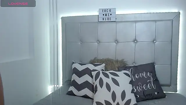 Snapshot of Kloe__watson chatting on March 25, 2026, 4:02 pm Kloe watson online show from March 25, 2026, 4:02 pm