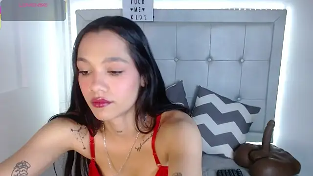 Snapshot of Kloe__watson chatting on April 25, 2026, 8:39 pm Kloe watson online show from April 25, 2026, 8:39 pm
