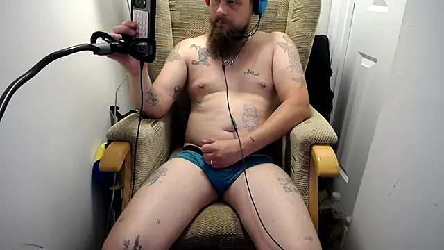 nobbyfilth91 online show from July 23, 2026, 7:45 pm