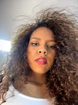 CurlyOopsieXXX online show from July 15, 2026, 2:39 am