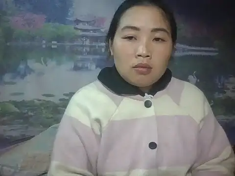 Huemy098 online show from April 30, 2026, 11:49 am