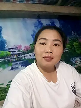 Huemy098 online show from May 8, 2026, 10:37 pm