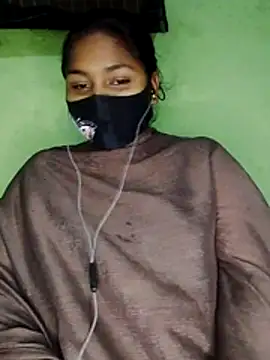 Nus Rat3344 online show from April 5, 2026, 7:11 pm