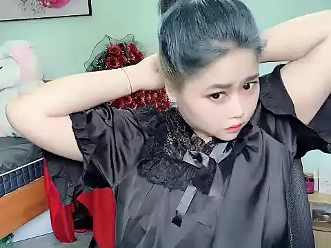 Nhanlu009 online show from May 7, 2026, 9:14 am