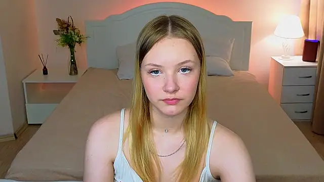 StaceyyJones online show from May 30, 2026, 9:17 am