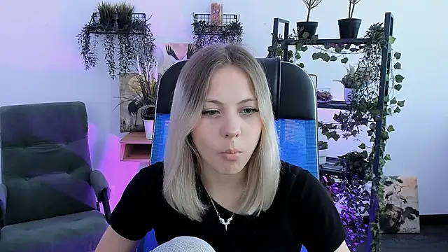 BlossomVibe online show from March 20, 2026, 7:57 am