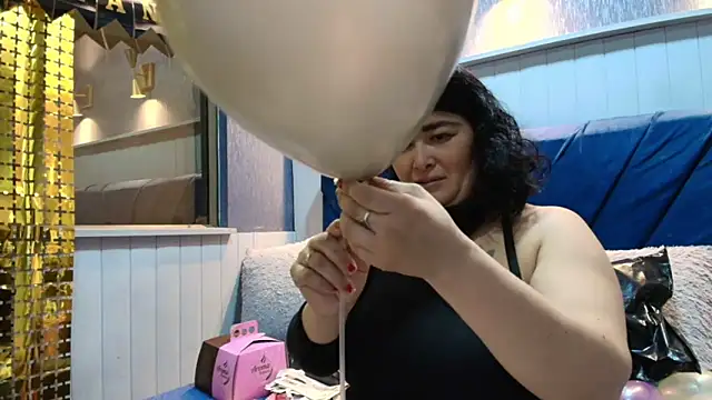 SamanthaSyedx online show from May 10, 2026, 3:12 am