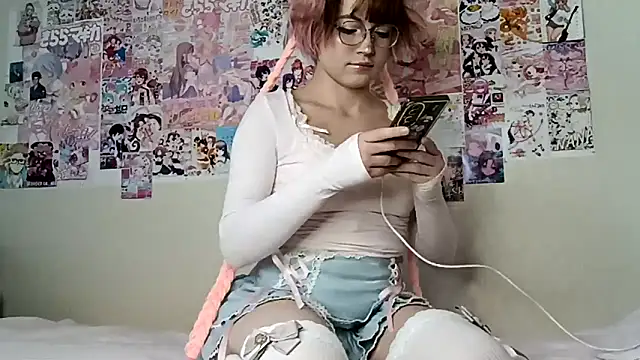 Snapshot of Kaehatsu chatting on March 31, 2026, 9:43 am Kaehatsu online show from March 31, 2026, 9:43 am