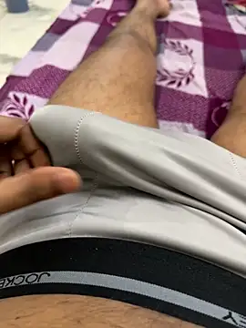 couple-new online show from March 21, 2026, 11:04 am