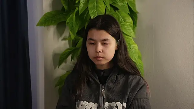 VaniaLeiss online show from March 20, 2026, 6:29 am