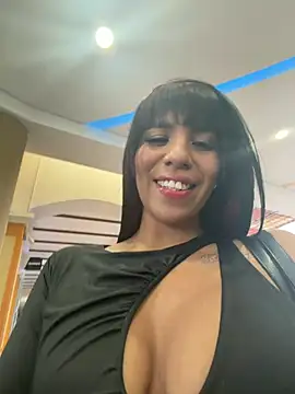MonserratJons01 online show from June 23, 2026, 8:29 pm