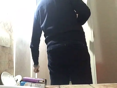 Snapshot of saber910 chatting on March 26, 2026, 9:53 pm saber910 online show from March 26, 2026, 9:53 pm