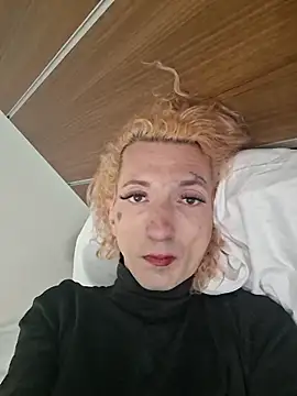 GoddessOfLove882026 online show from April 8, 2026, 4:29 pm