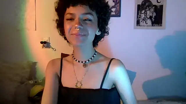 Snapshot of Tabitta_ chatting on April 9, 2026, 3:39 am Tabitta online show from April 9, 2026, 3:39 am