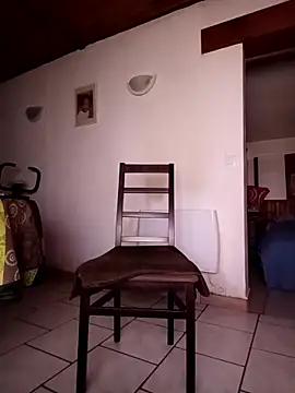 Snapshot of lateex77 chatting on April 9, 2026, 12:54 am lateex77 online show from April 9, 2026, 12:54 am