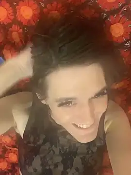 Snapshot of Cutealisandra chatting on April 4, 2026, 7:06 am Cutealisandra online show from April 4, 2026, 7:06 am