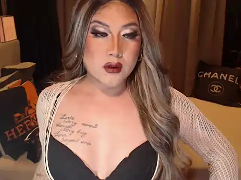 YourMistressAggy online show from April 21, 2026, 6:12 pm