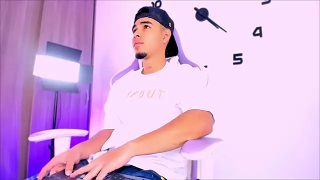 victor ospina online show from April 1, 2026, 3:20 pm