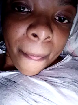 Snapshot of Smalltitiesxxx chatting on March 29, 2026, 10:32 pm Smalltitiesxxx online show from March 29, 2026, 10:32 pm