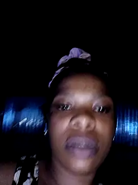 Snapshot of Smalltitiesxxx chatting on April 4, 2026, 3:27 am Smalltitiesxxx online show from April 4, 2026, 3:27 am