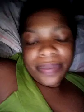 Snapshot of Smalltitiesxxx chatting on April 5, 2026, 4:20 am Smalltitiesxxx online show from April 5, 2026, 4:20 am