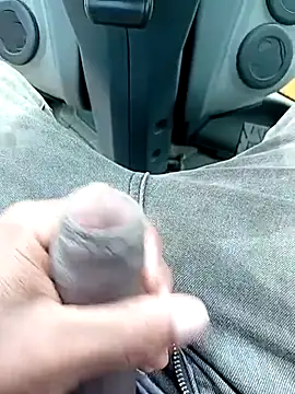 Snapshot of pervertidonegro chatting on March 20, 2026, 2:44 pm pervertidonegro online show from March 20, 2026, 2:44 pm