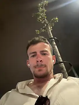 globalfucker34 online show from May 12, 2026, 7:00 pm