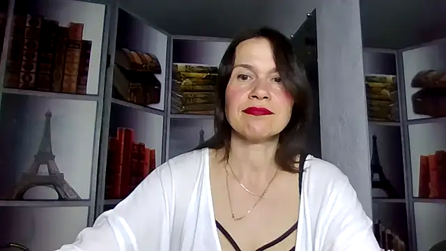 Selena Moo online show from March 31, 2026, 8:09 pm