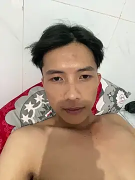 Snapshot of Nguyencuong1999 chatting on March 30, 2026, 2:18 pm Nguyencuong1999 online show from March 30, 2026, 2:18 pm