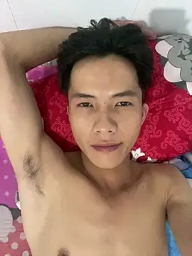 Snapshot of Nguyencuong1999 chatting on April 5, 2026, 8:28 pm Nguyencuong1999 online show from April 5, 2026, 8:28 pm