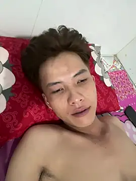 Snapshot of Nguyencuong1999 chatting on April 25, 2026, 3:31 pm Nguyencuong1999 online show from April 25, 2026, 3:31 pm