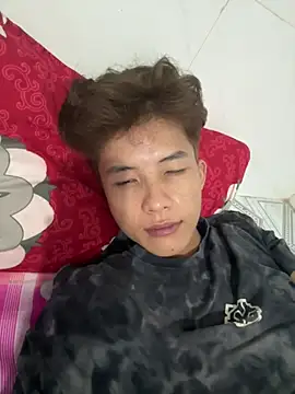 Snapshot of Nguyencuong1999 chatting on April 30, 2026, 8:15 pm Nguyencuong1999 online show from April 30, 2026, 8:15 pm