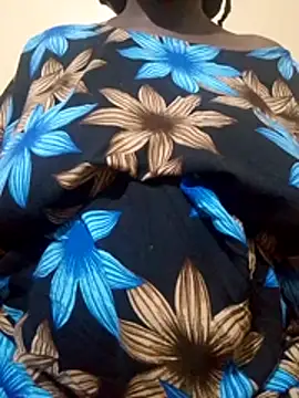 Snapshot of Coco2vee chatting on March 23, 2026, 5:00 am Coco2vee online show from March 23, 2026, 5:00 am