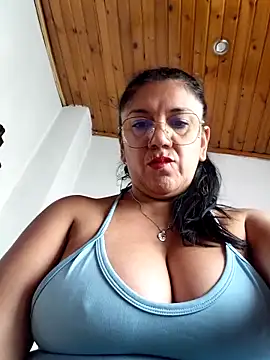 Mielx online show from April 15, 2026, 3:41 pm