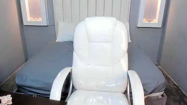 Snapshot of KeilyBennett chatting on March 21, 2026, 6:11 pm KeilyBennett online show from March 21, 2026, 6:11 pm