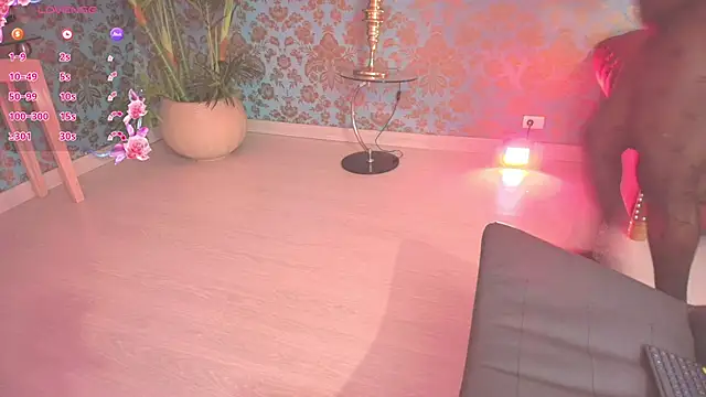 alexa cruz   online show from May 12, 2026, 4:37 pm