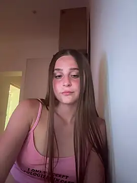 Snapshot of BellMeow_ chatting on June 23, 2026, 6:17 pm BellMeow online show from June 23, 2026, 6:17 pm