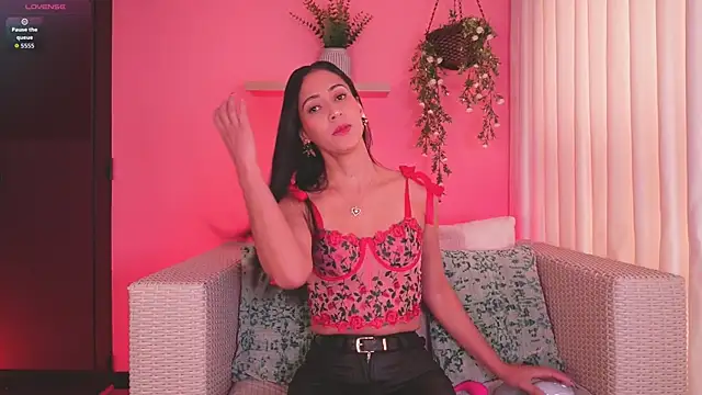 Mia patrick1 online show from May 9, 2026, 11:48 am