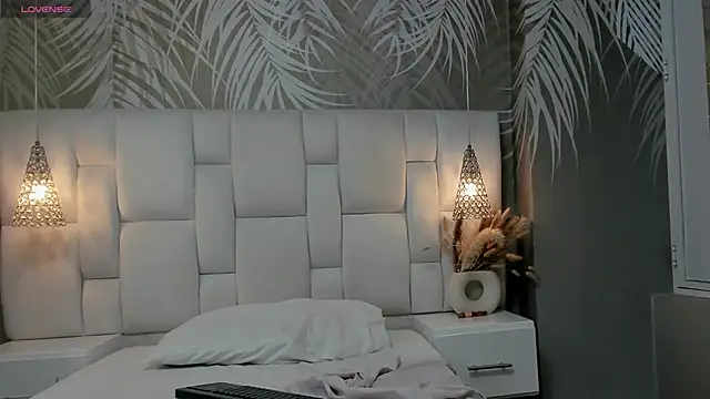 Snapshot of your_sissytrans chatting on April 21, 2026, 10:56 pm your sissytrans online show from April 21, 2026, 10:56 pm