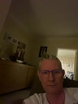 Snapshot of kurtyhotty chatting on March 22, 2026, 9:29 pm kurtyhotty online show from March 22, 2026, 9:29 pm